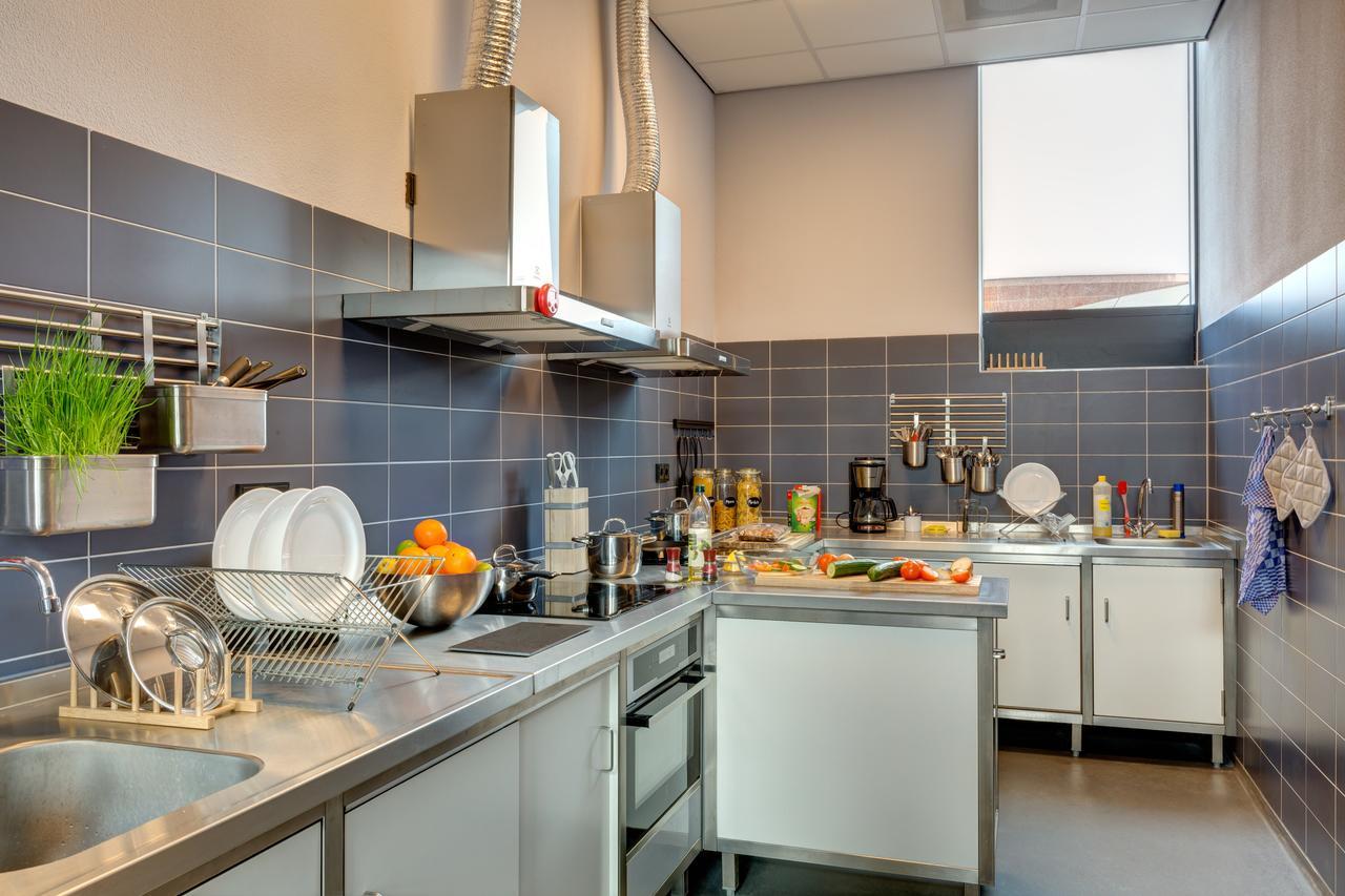 Hotel Meininger Amstel 3*