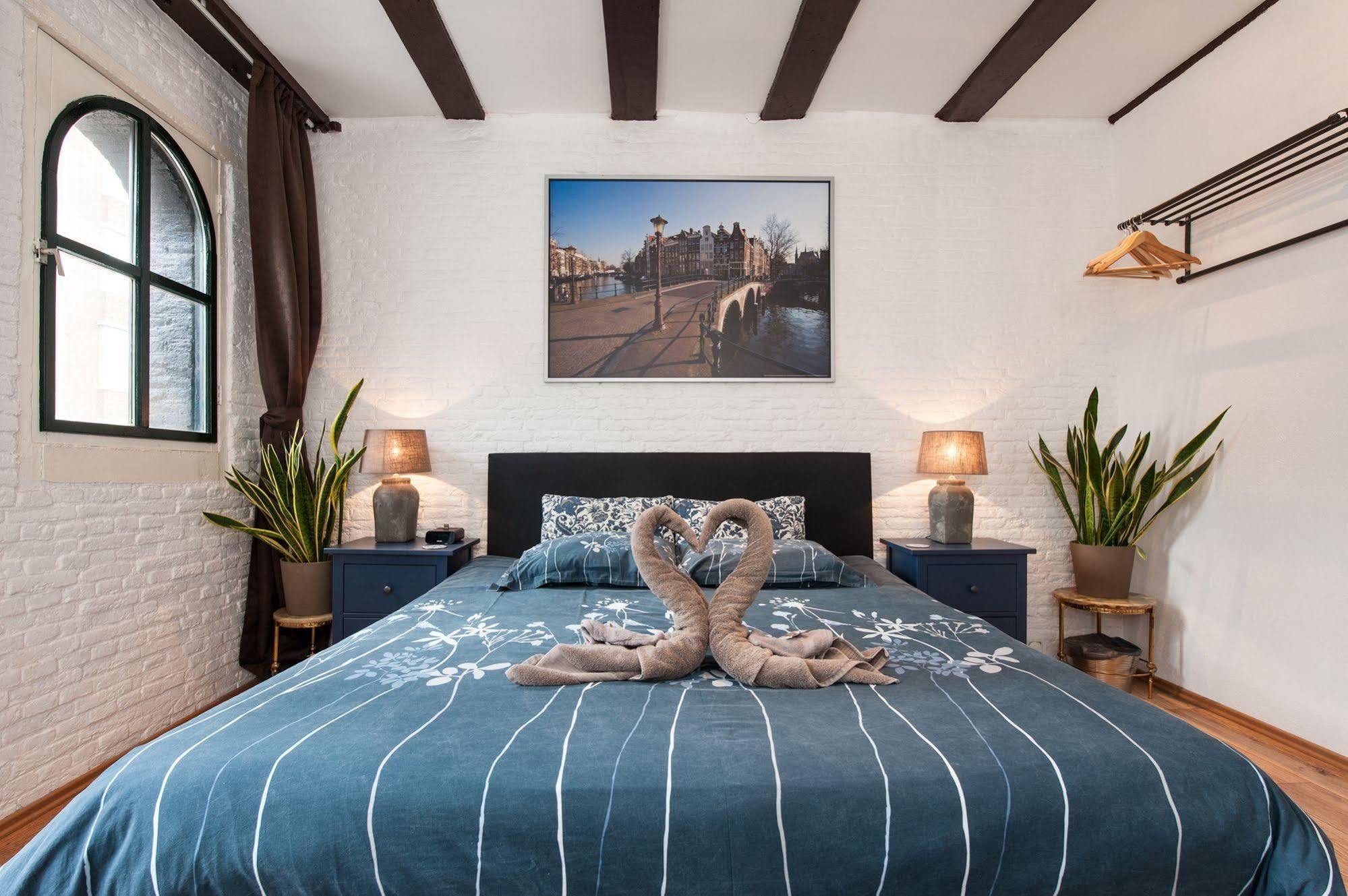Hotel Crown Amsterdam