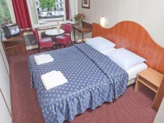 Monopole 2* Amsterdam