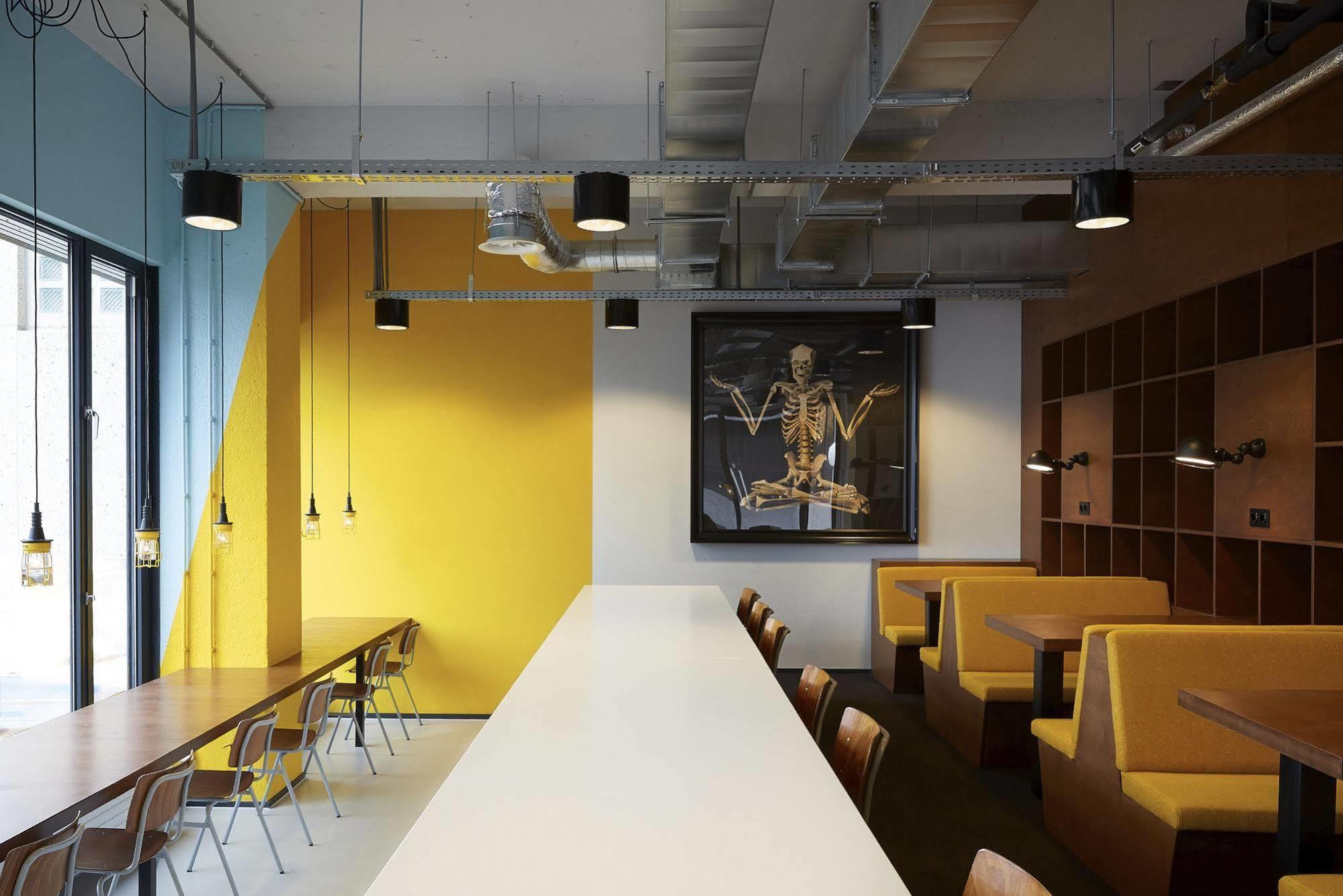 The Social Hub West