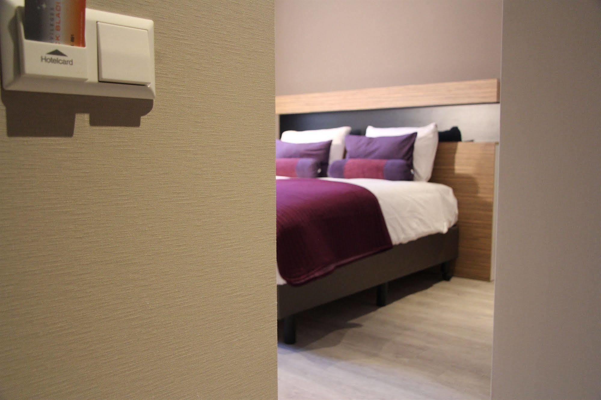 Dream Hotel 3*
