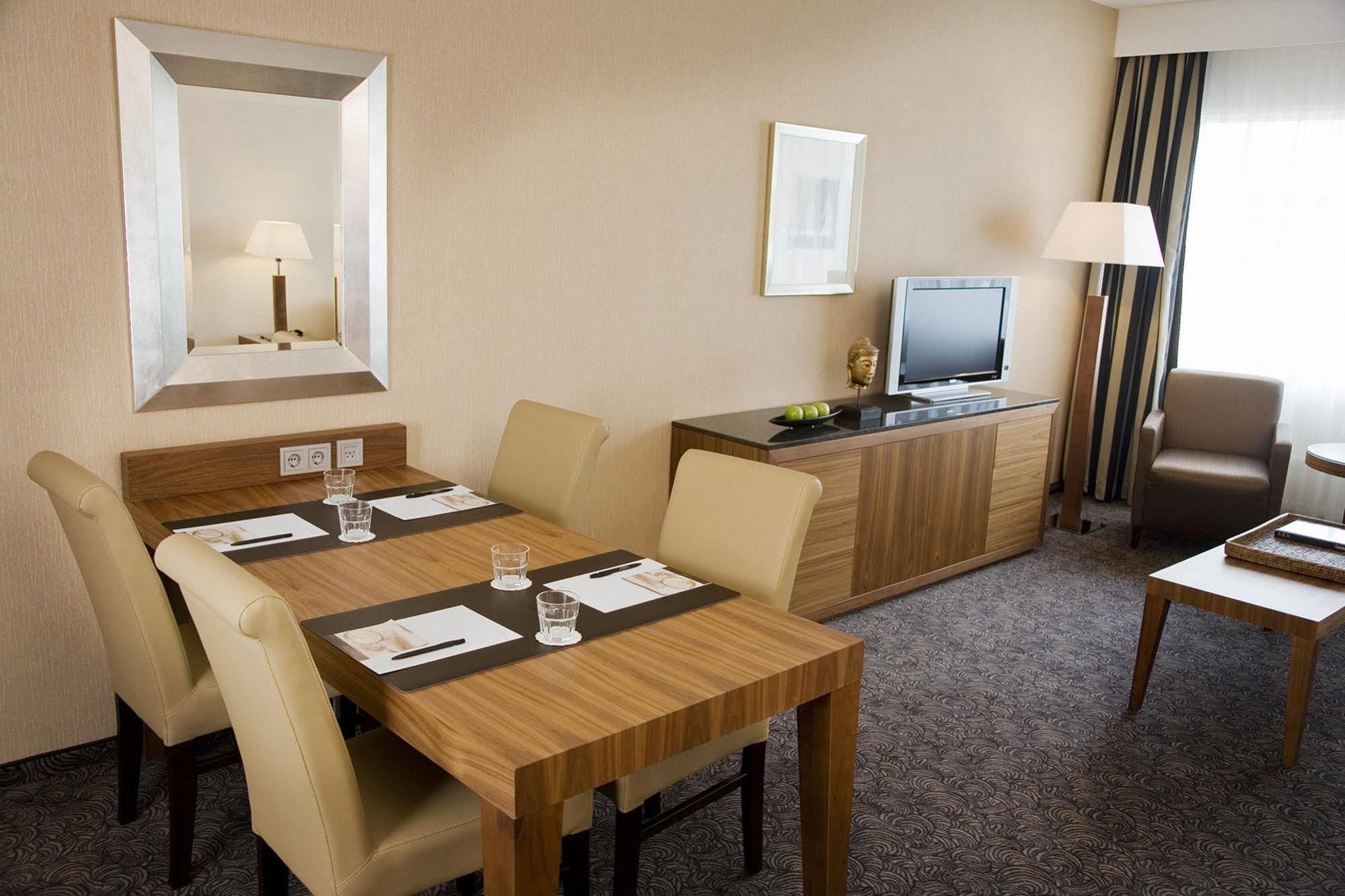 Bilderberg Garden 5* Amesterdão