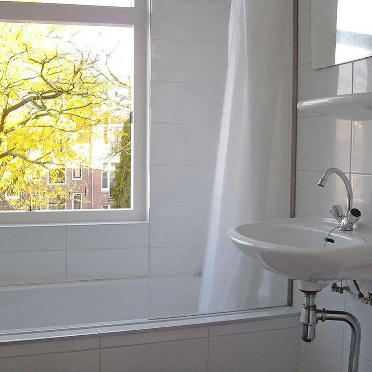 Onefam Amstel Albergue *