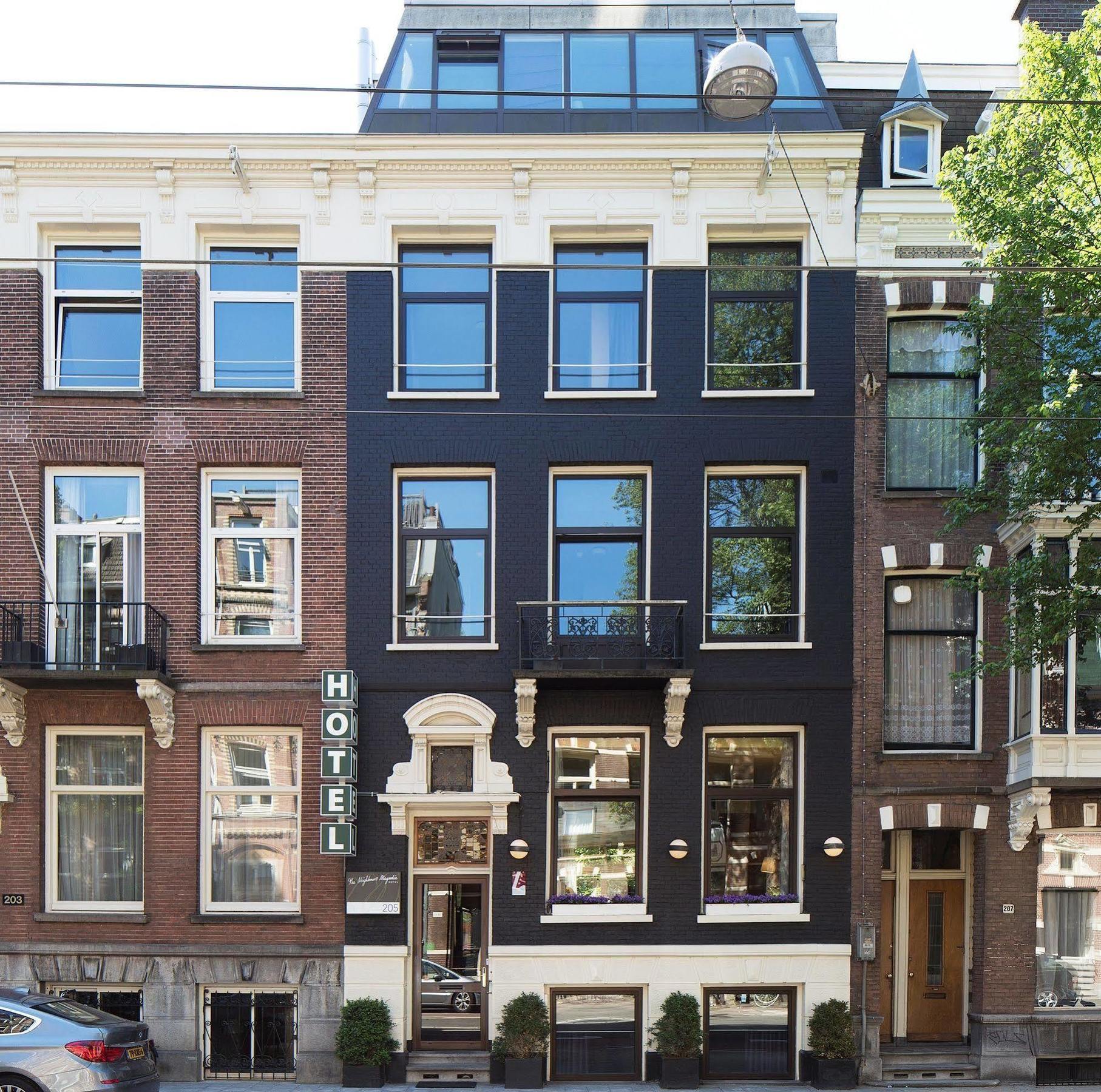The Neighbour's Magnolia Hotel 3*