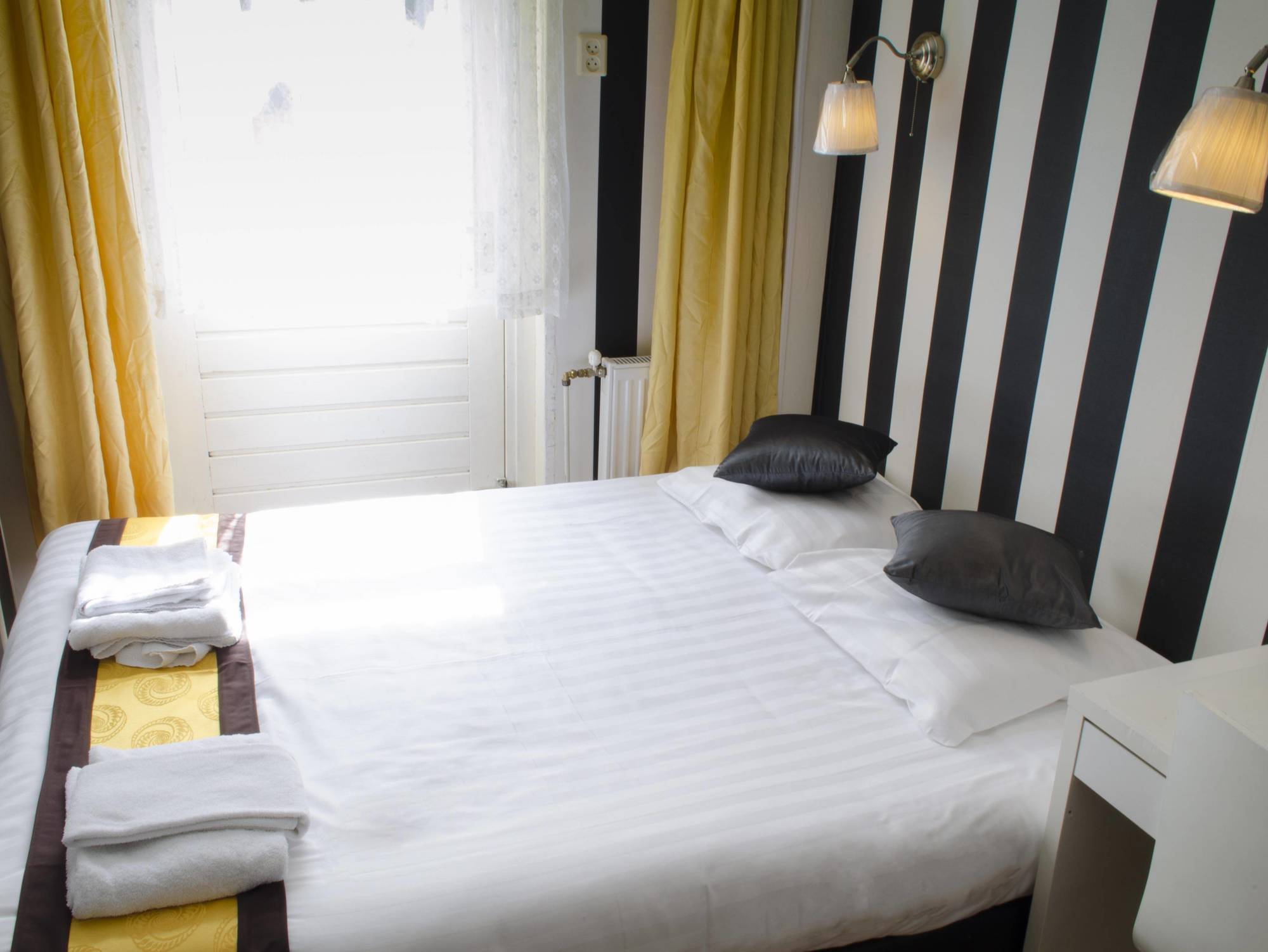 Flipper Hotel