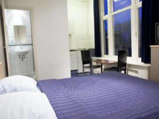 Hotel Monopole 2*