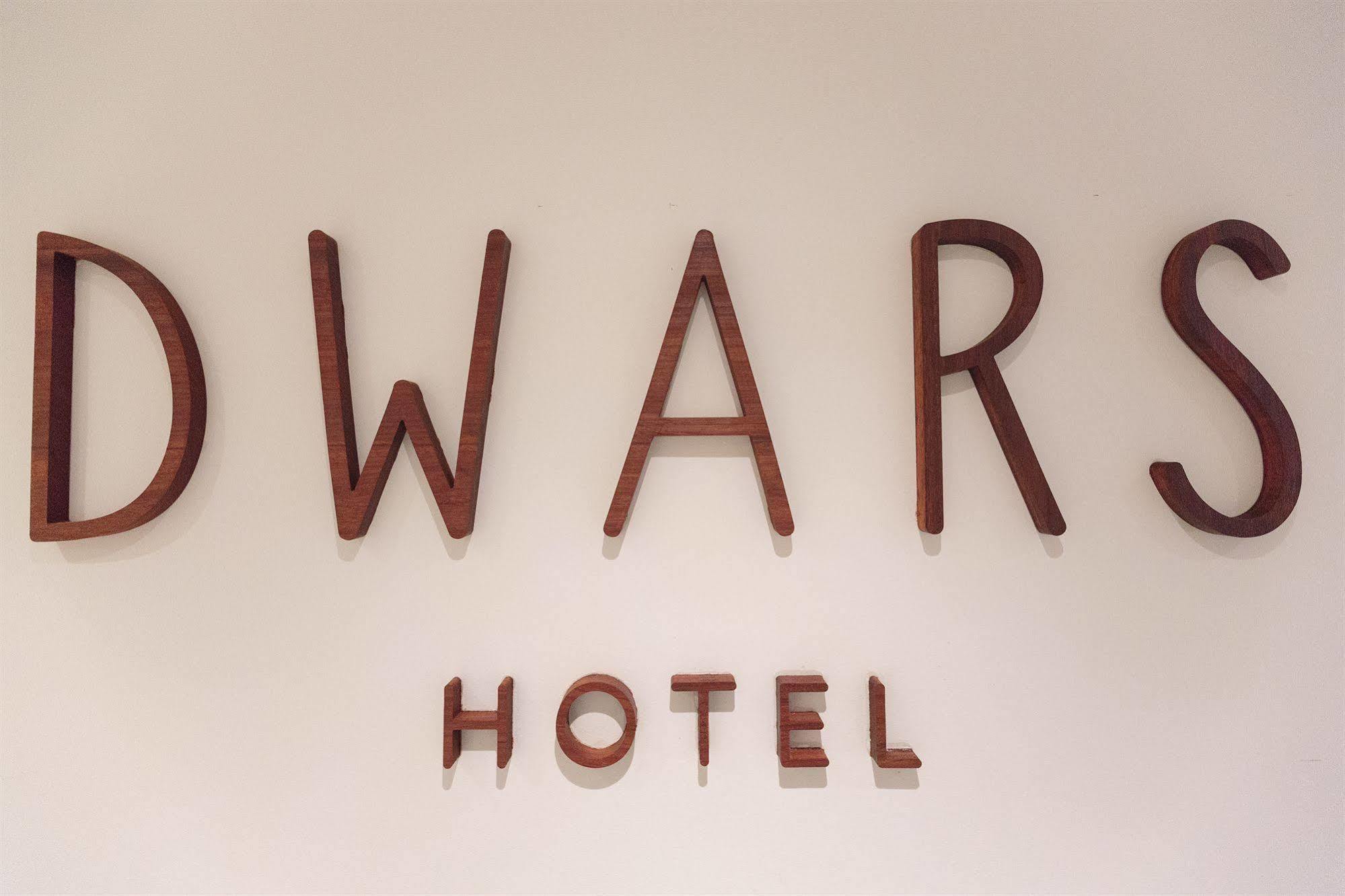 Dwars Hotel