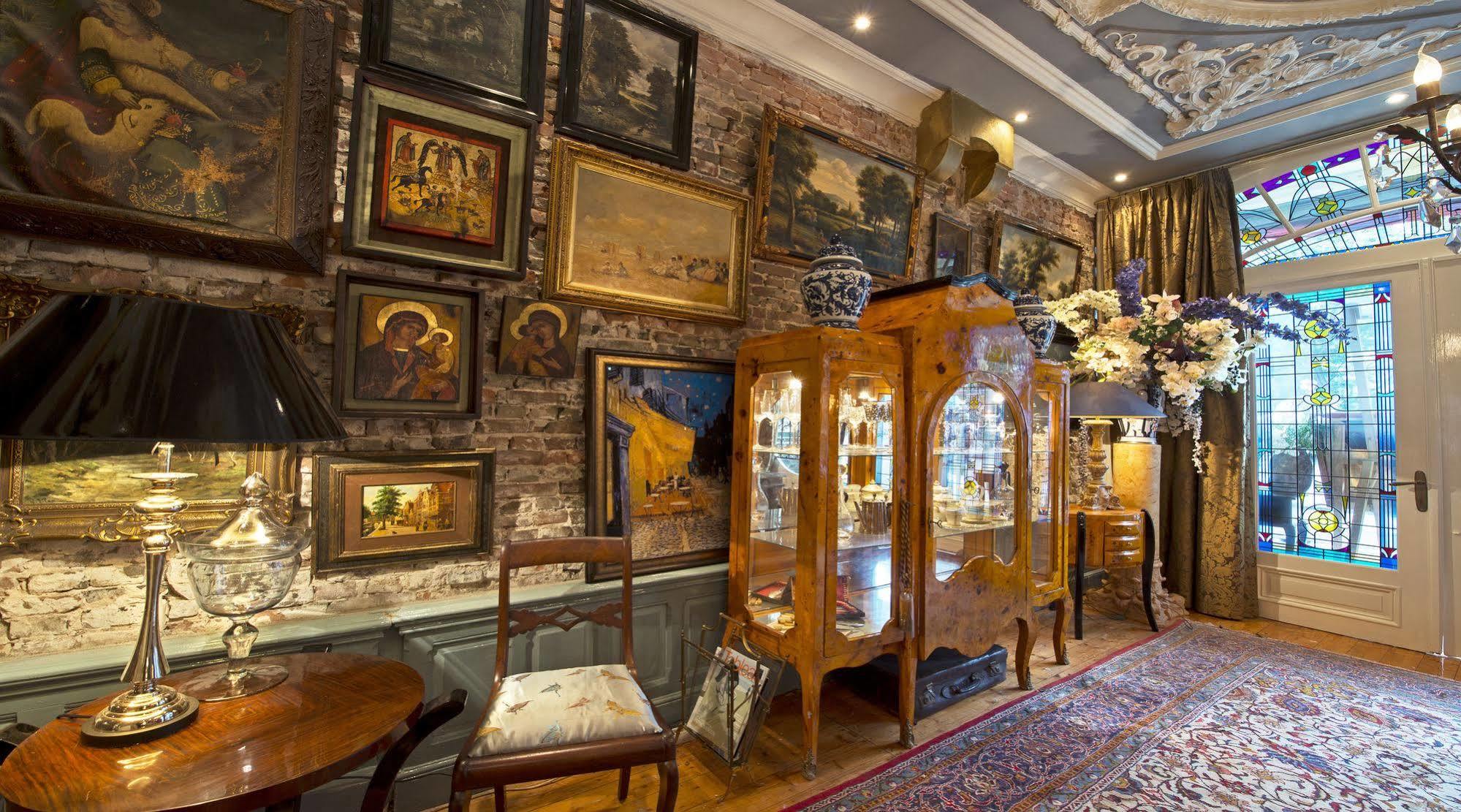 Bed & Breakfast Breitner House 5*