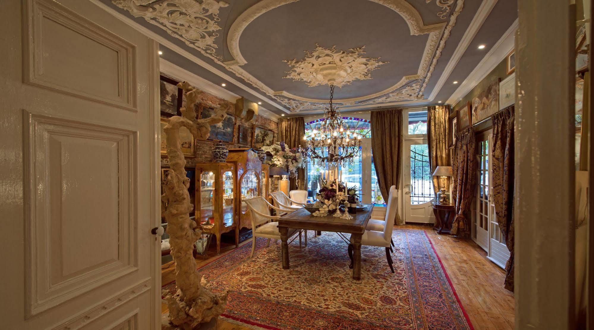 Bed & Breakfast Breitner House 5*