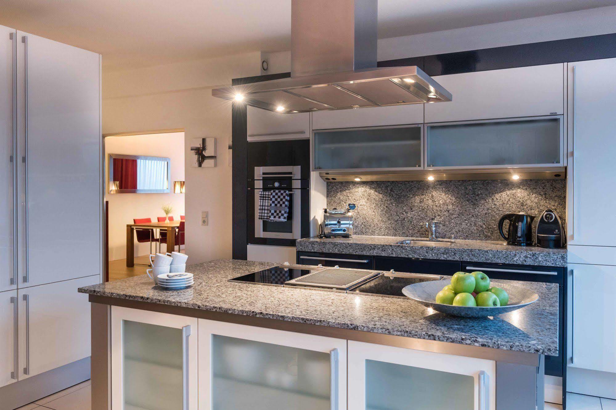 Htel Serviced Apartment *