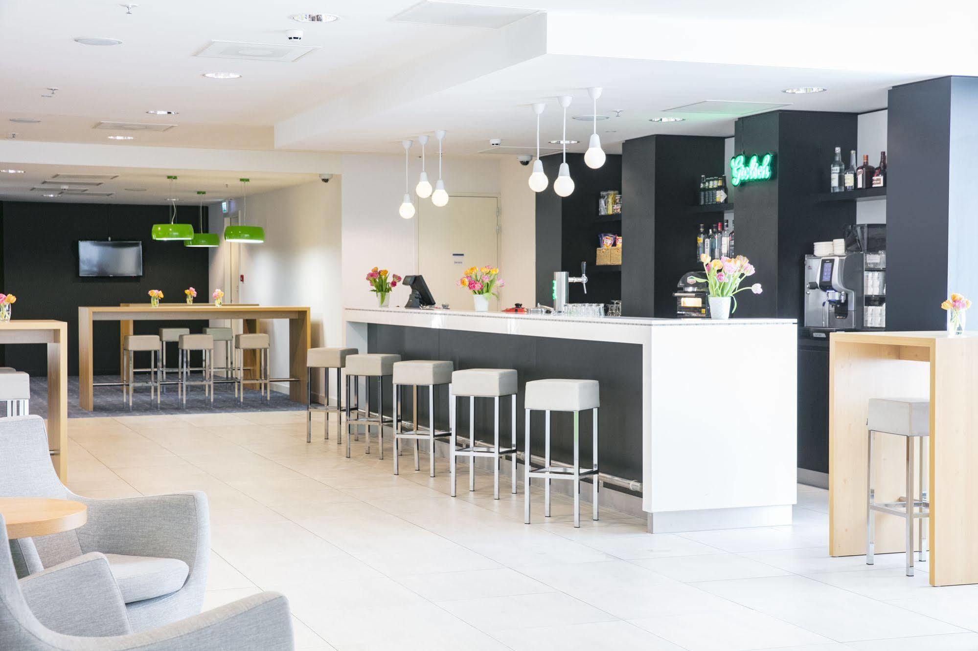 Express Arena Towers By Ihg Amsterdam
