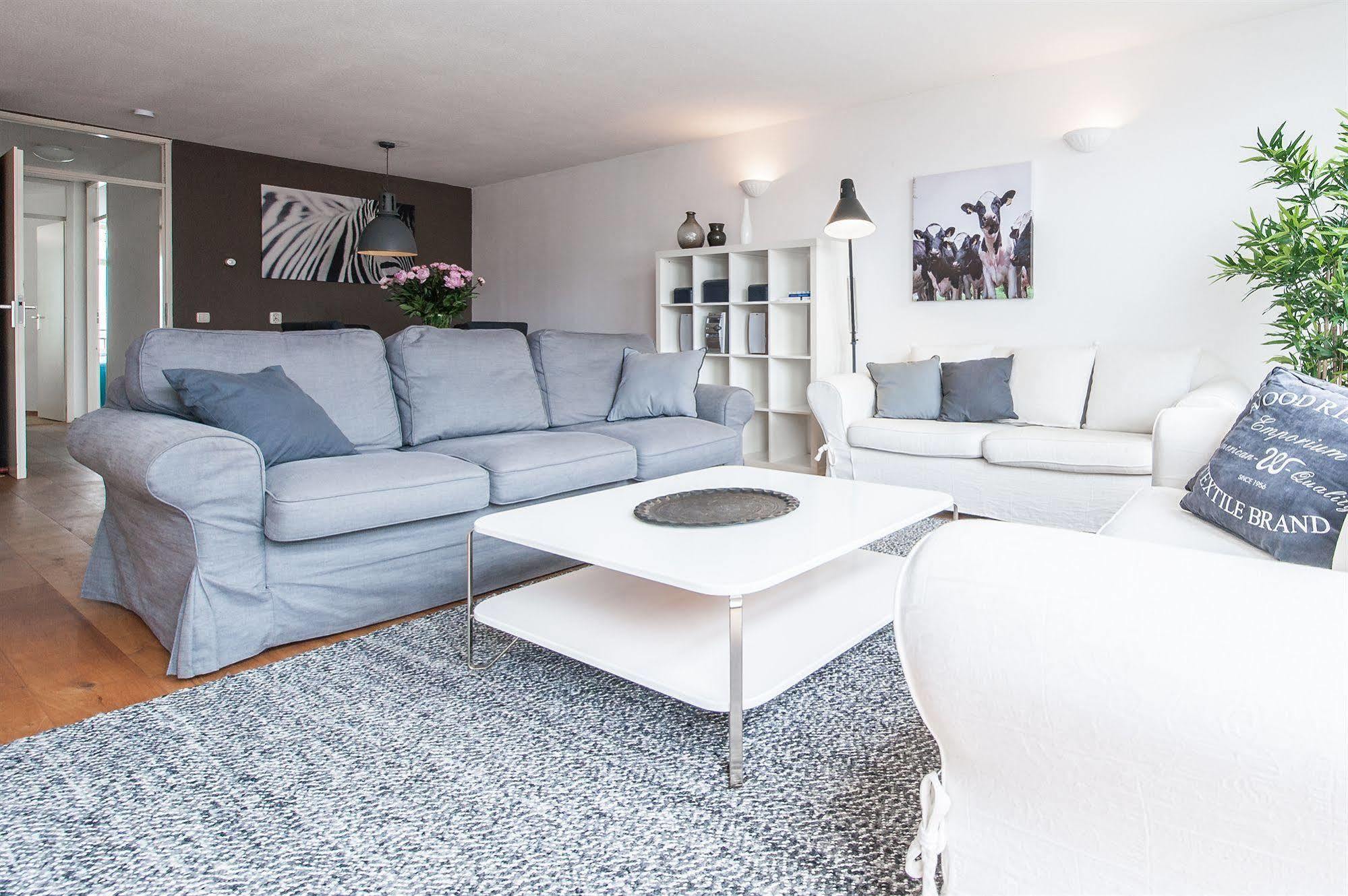 Short Group Staalmeesters Serviced Apartment