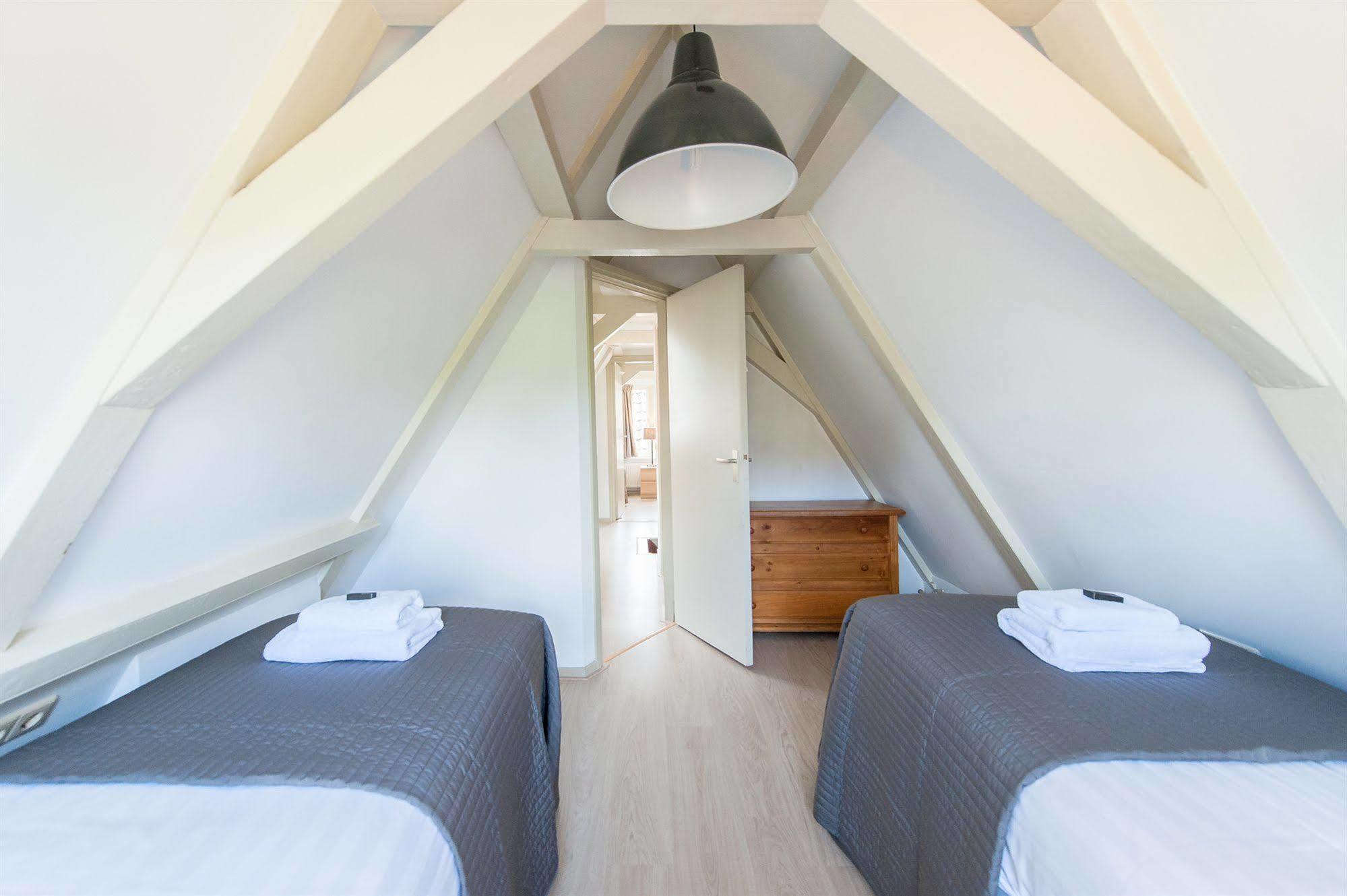 Hotel Short Group Carre *