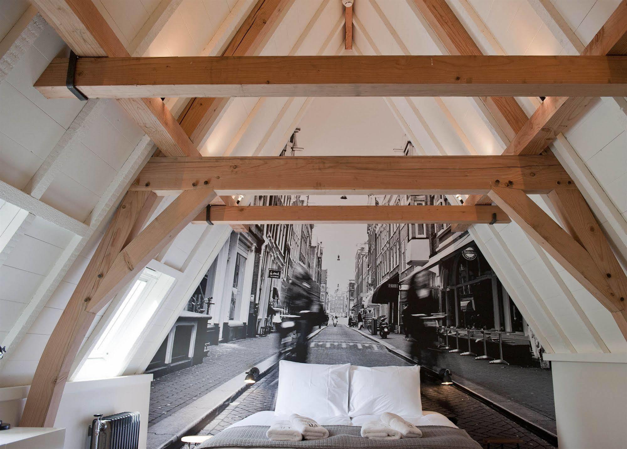 Ix Nine Streets Hotel