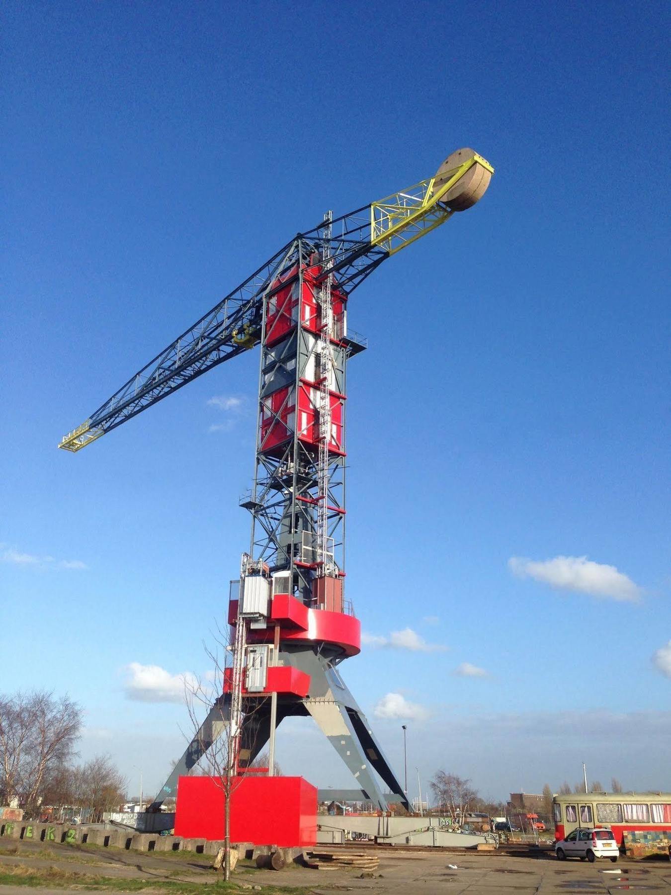 Faralda Crane