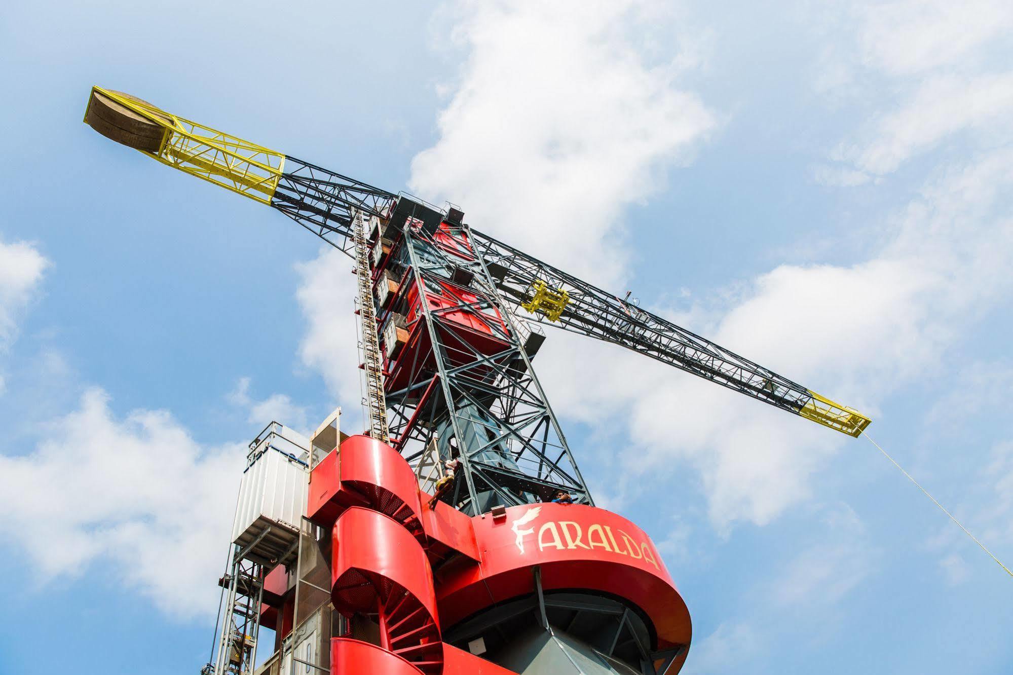 Hotel Faralda Crane