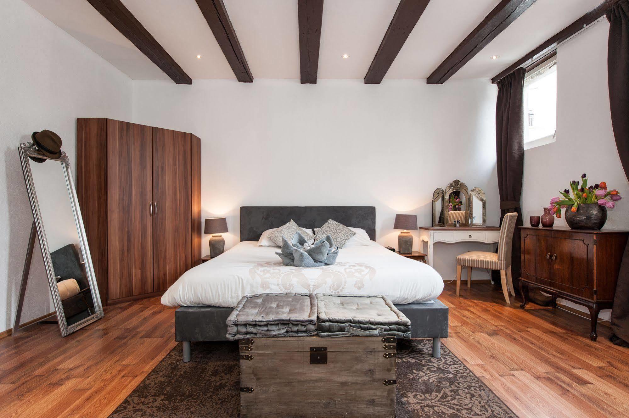 Hotel Crown Amsterdam