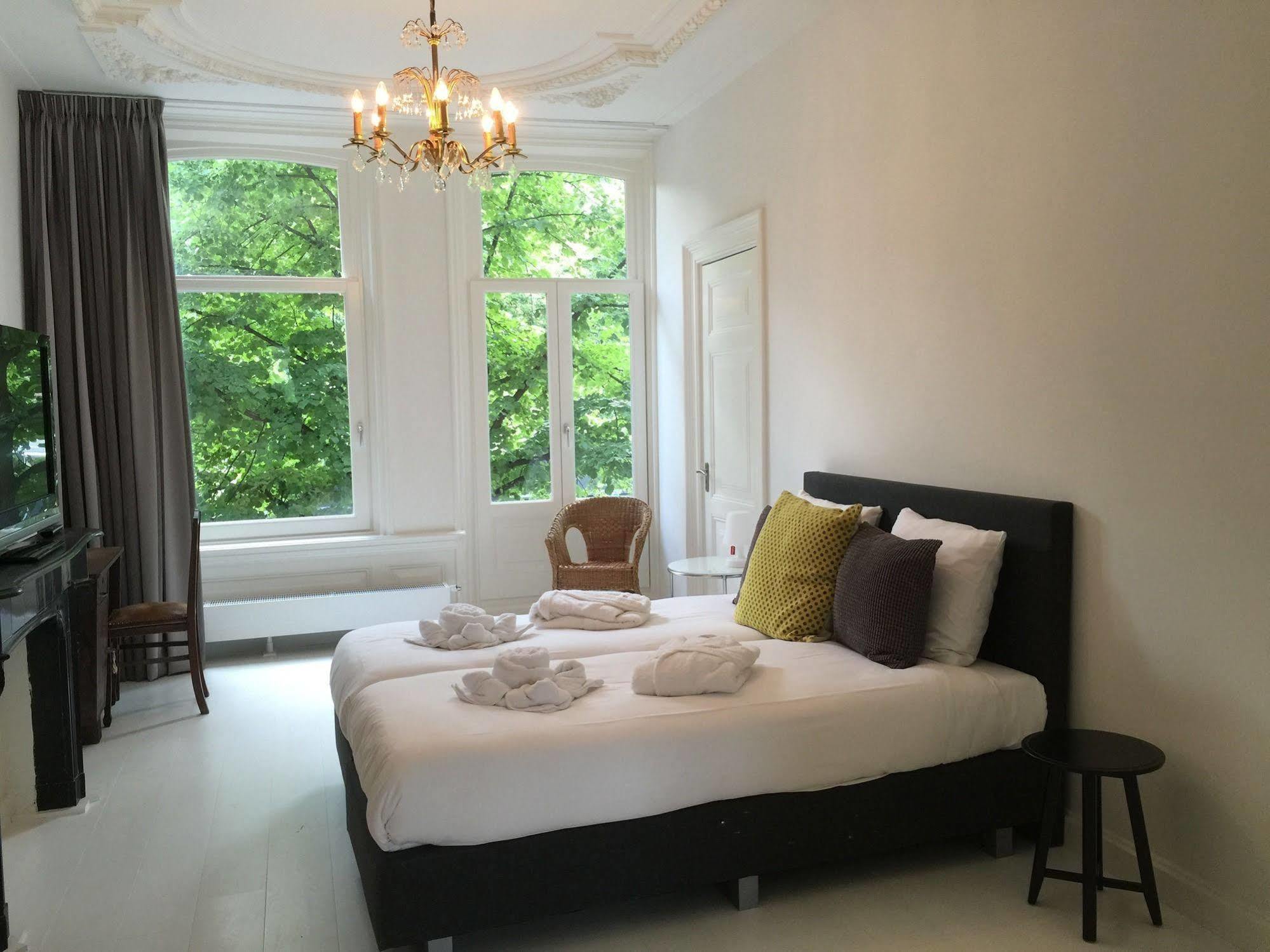 Nine-T-Teen Bed And Boutique 3* Amsterdam