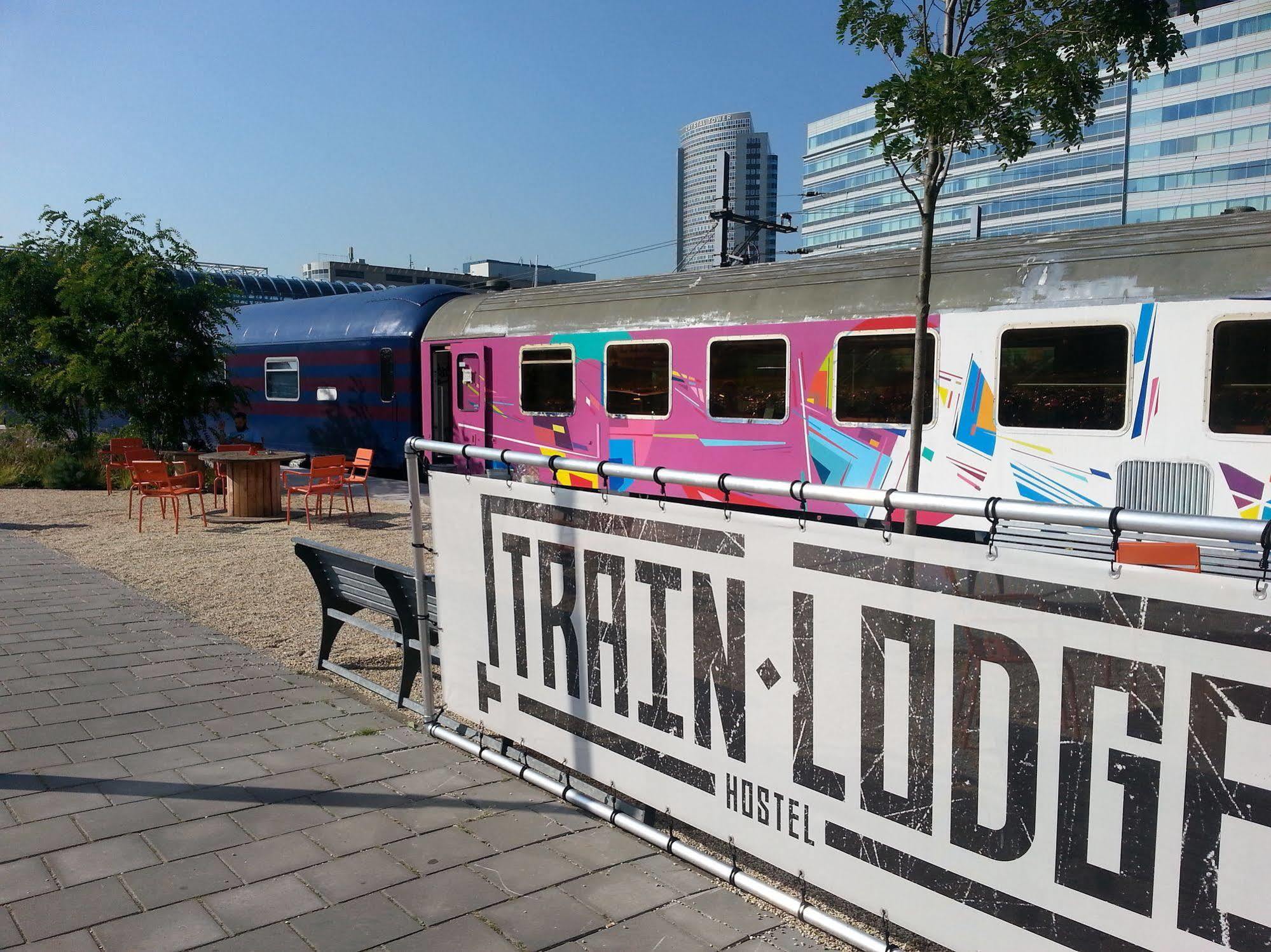 Train Auberge de jeunesse Amsterdam