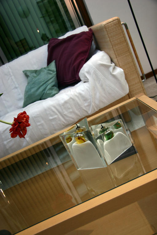 Apostrophe Bed & Breakfast 2*