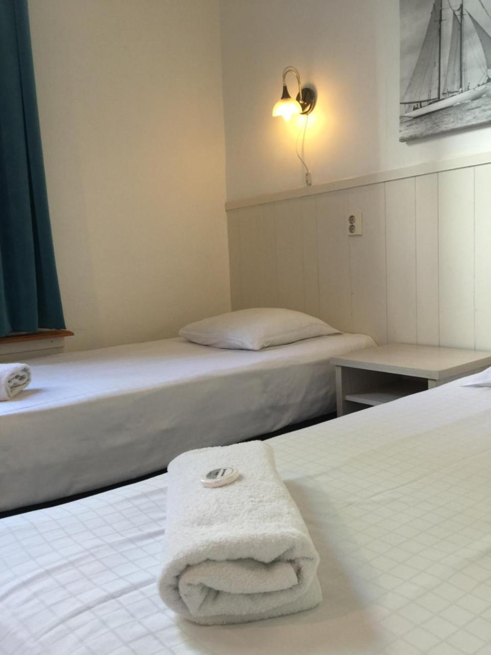 Euphemia Budget Old Canal Zone Albergue *