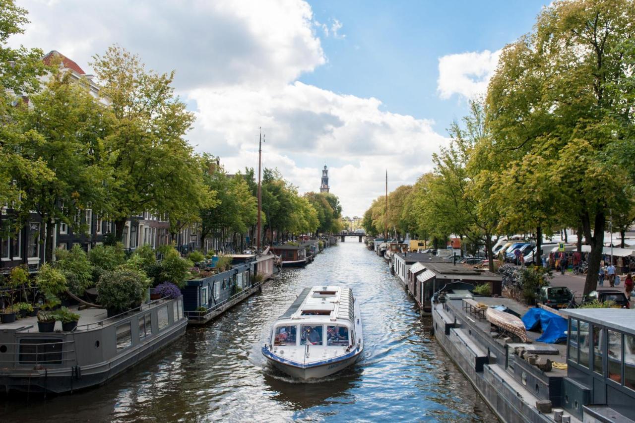 Double Floor Canal Estate Guest house