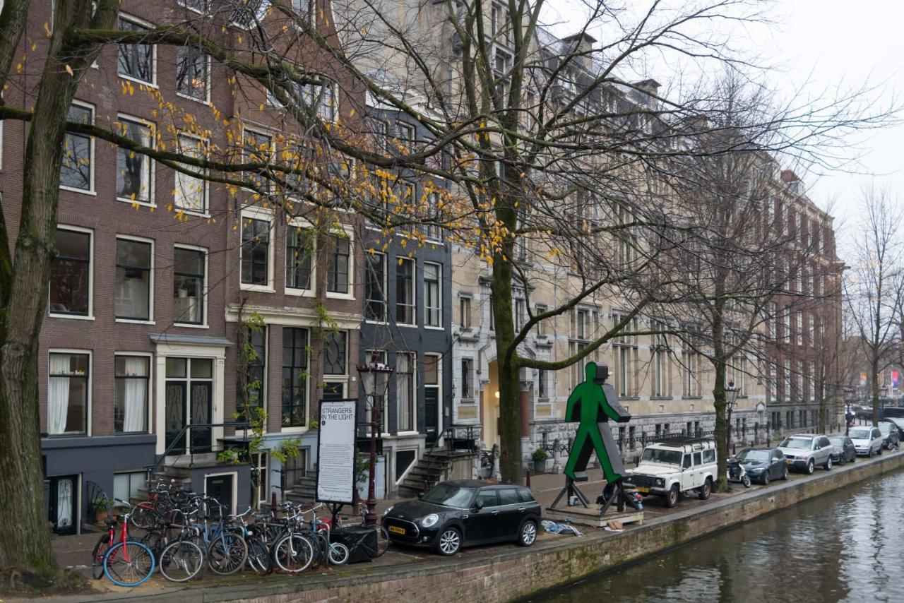 Double Floor Canal Estate Amsterdam