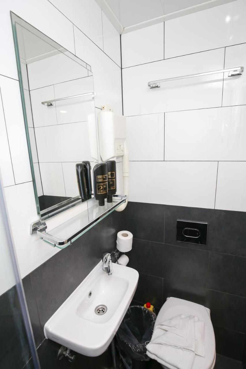 Hotel Flipper 2*