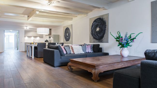 Captain Canalhouse Luxury