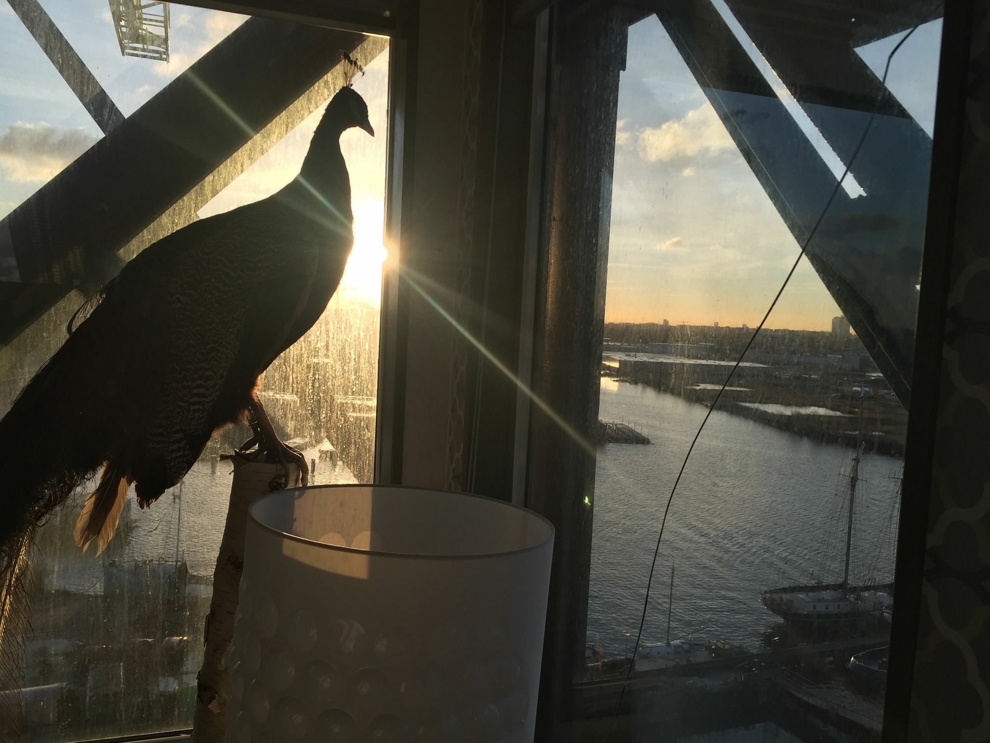Faralda Crane Hotel 5*