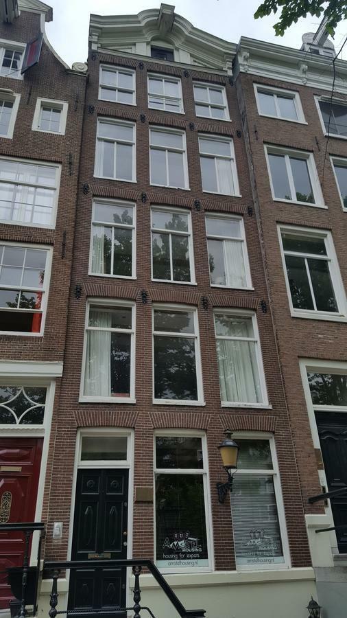 Suites Aan De Singel 3*