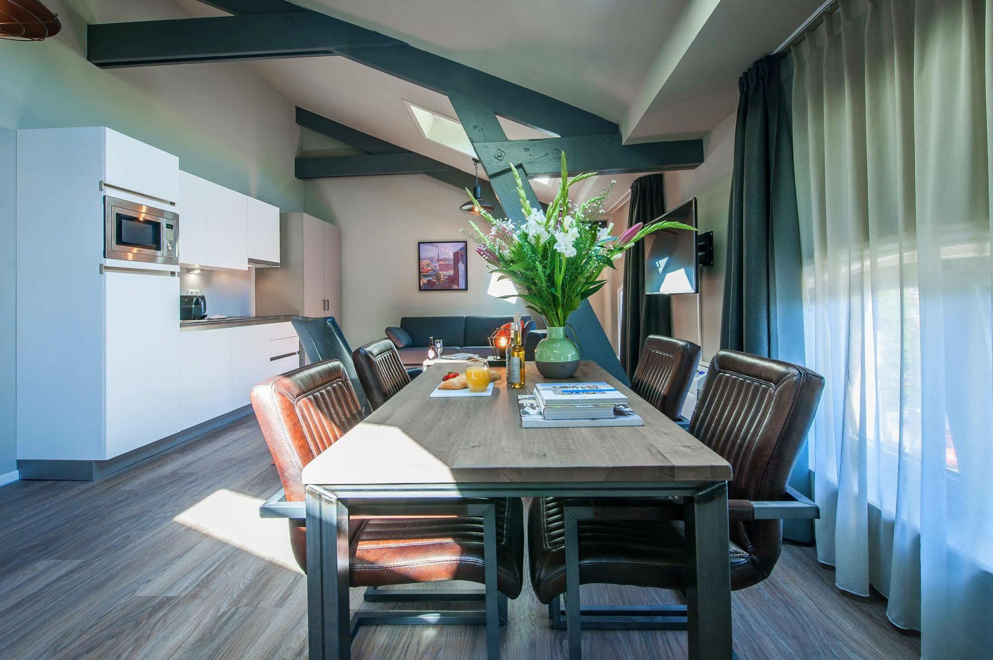 Yays Maritime By Numa Aparthotel 4*