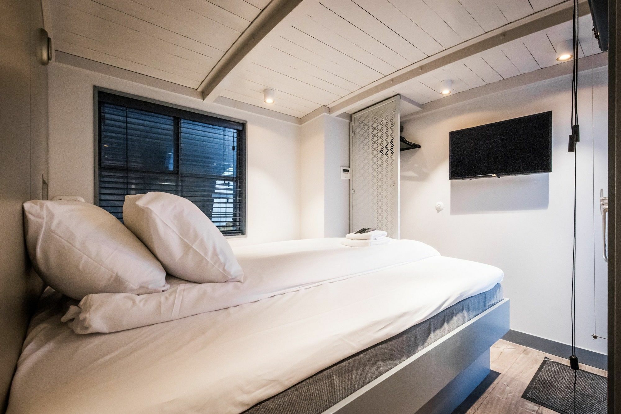 Aparthotel Numa The Crane 4*