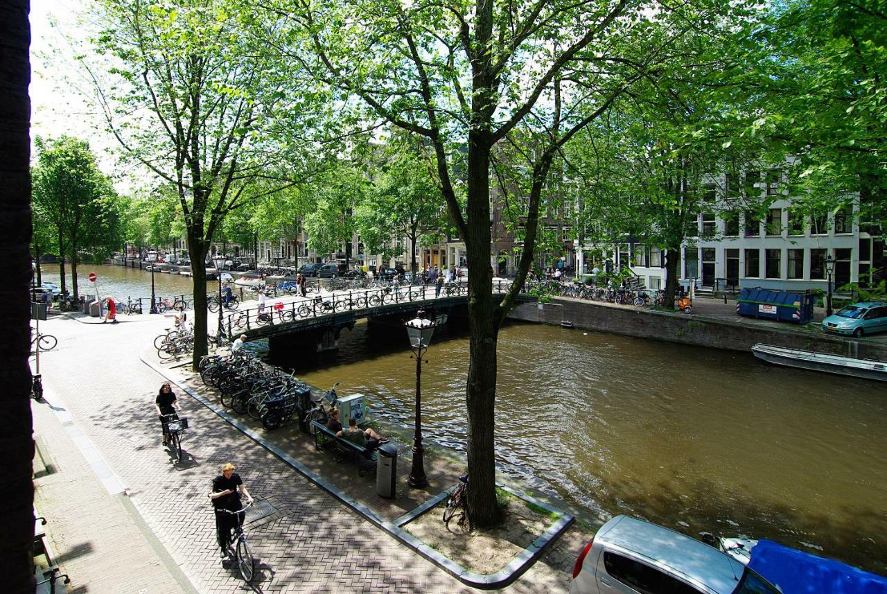 1637: Historic Canal View