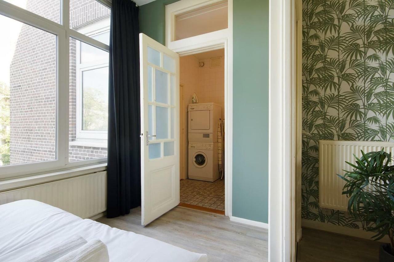 Spacious 4p Canal Apartment