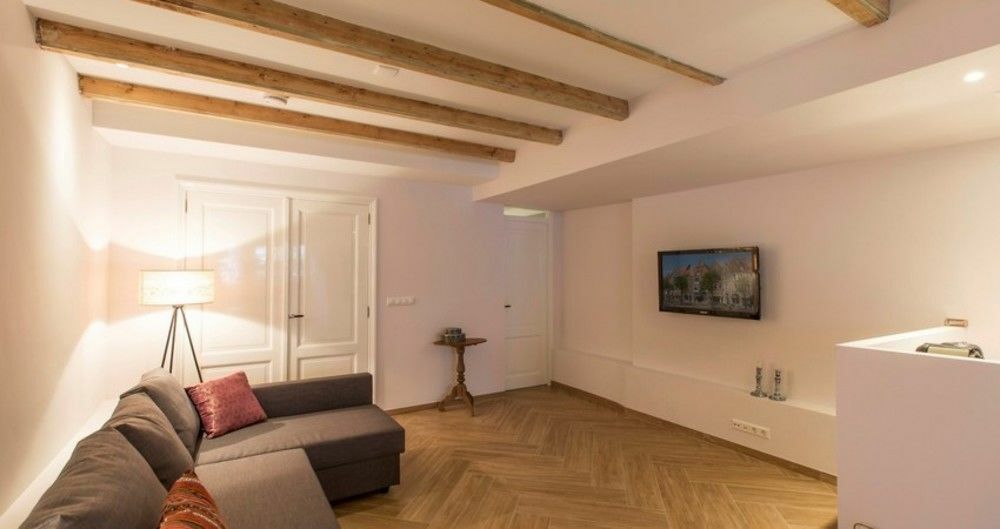 Herengracht Apartment *
