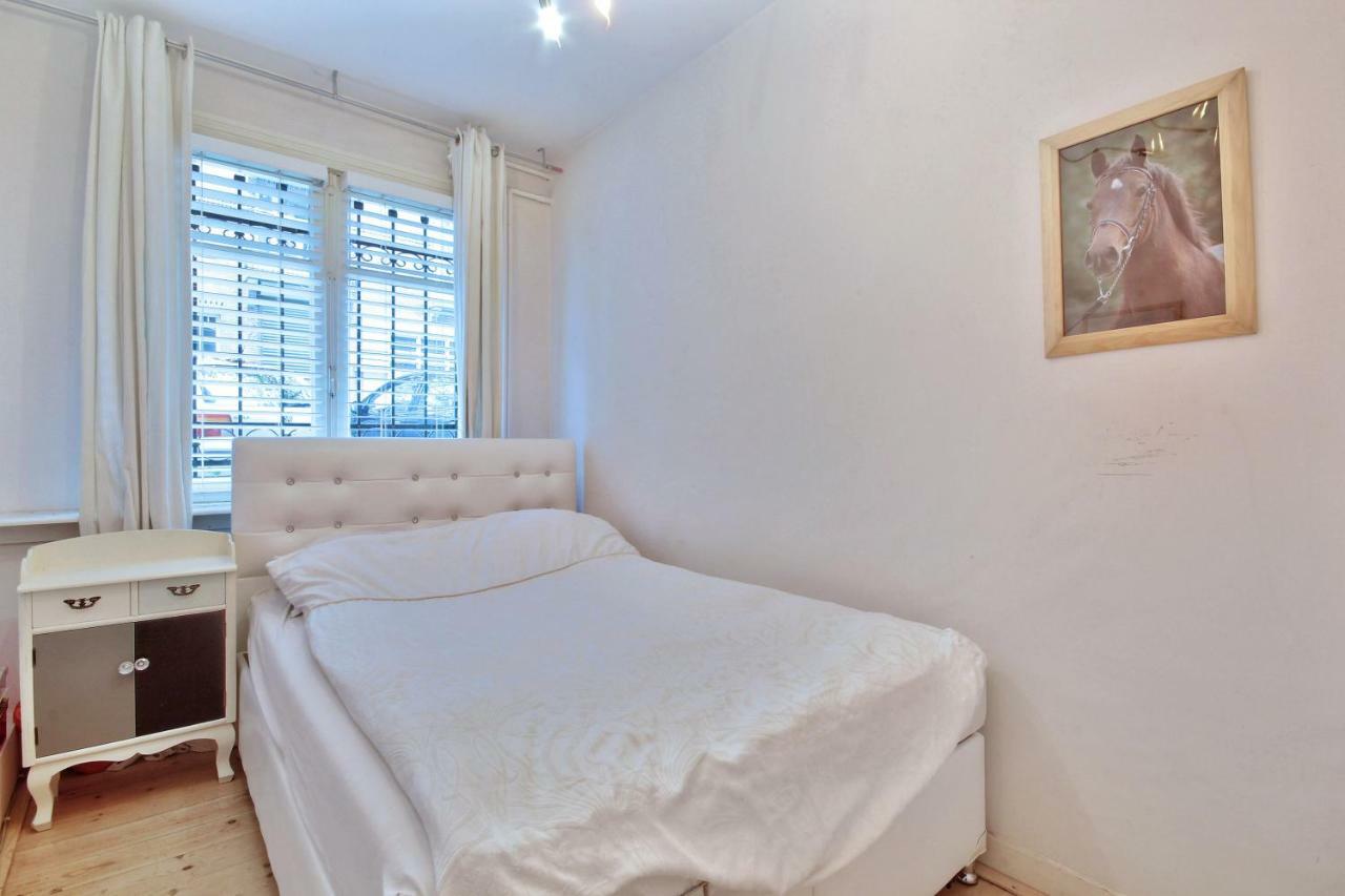 Apartment Classic City Souterrain Amsterdam