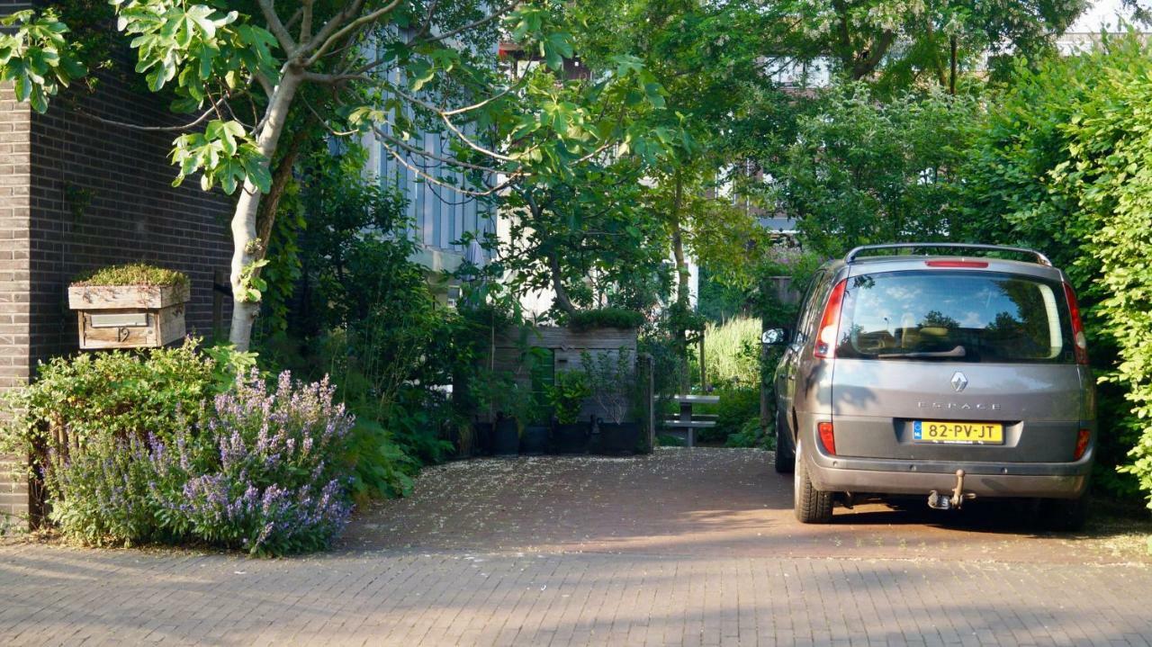 With A Few Bed & Breakfast Amsterdam