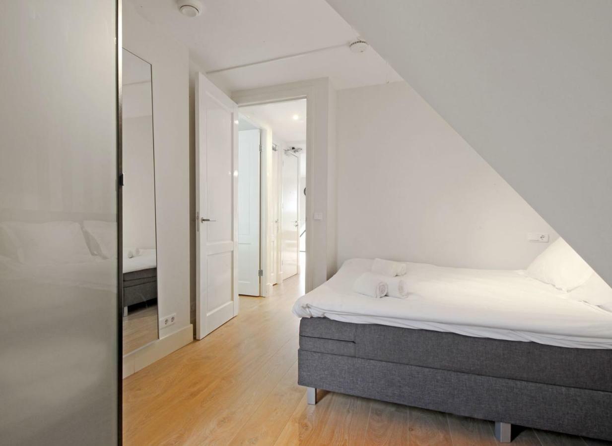 Apartment 2 Bedroom Loft Near Rijksmuseum Amsterdam