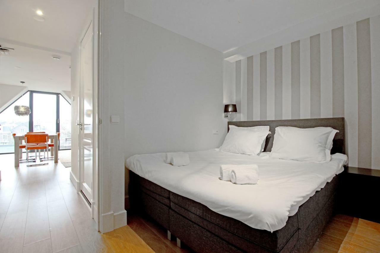 Apartment 2 Bedroom Loft Near Rijksmuseum