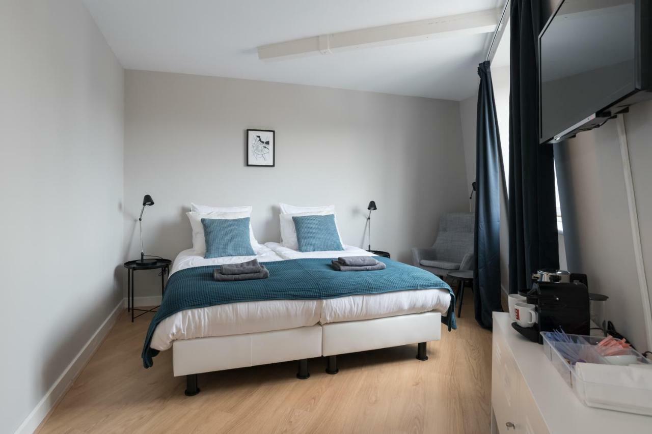 Museum District Studio's Homestay *