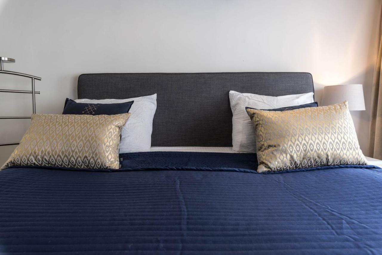 Couette-café Dam Square 3*