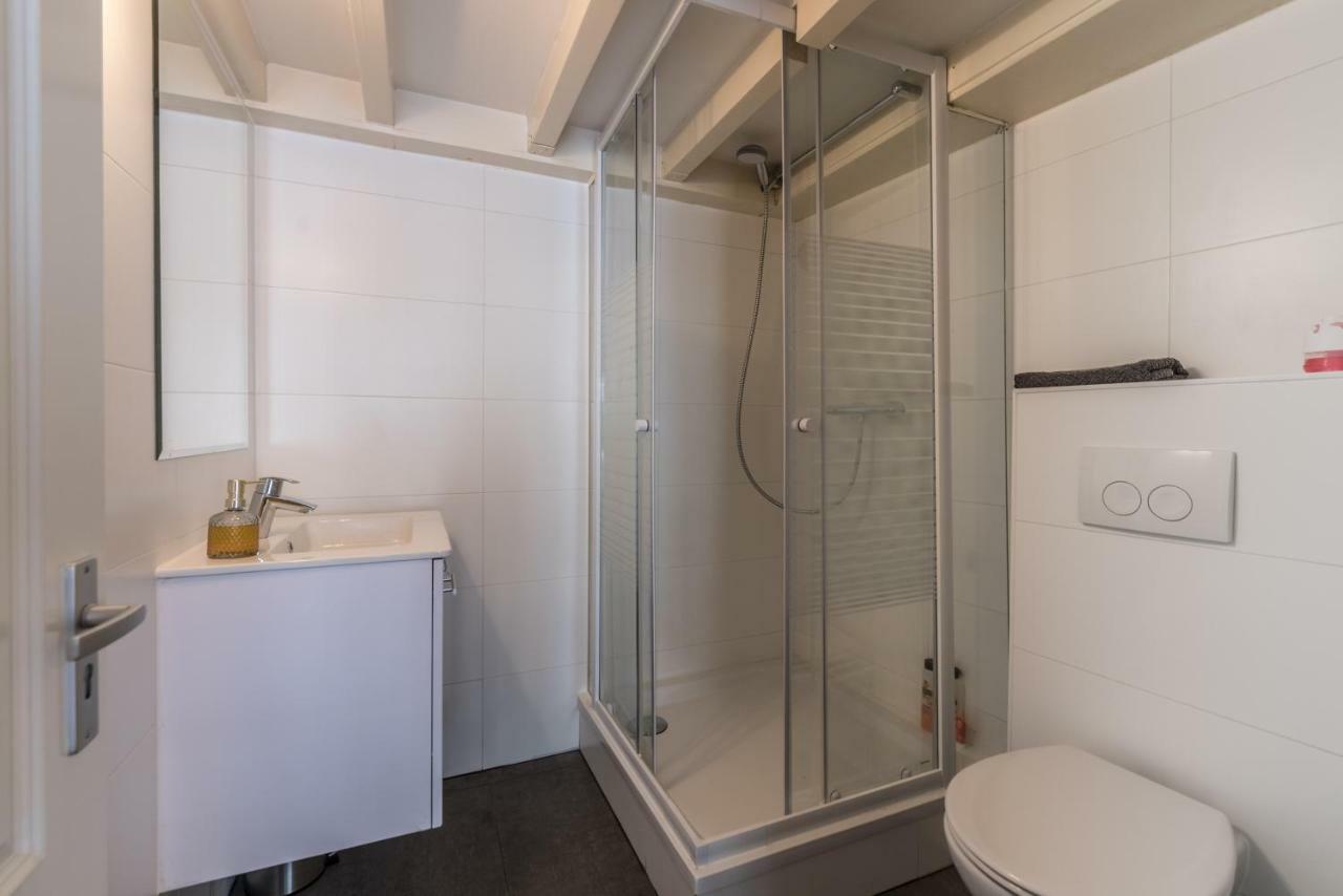 Couette-café Dam Square 3*