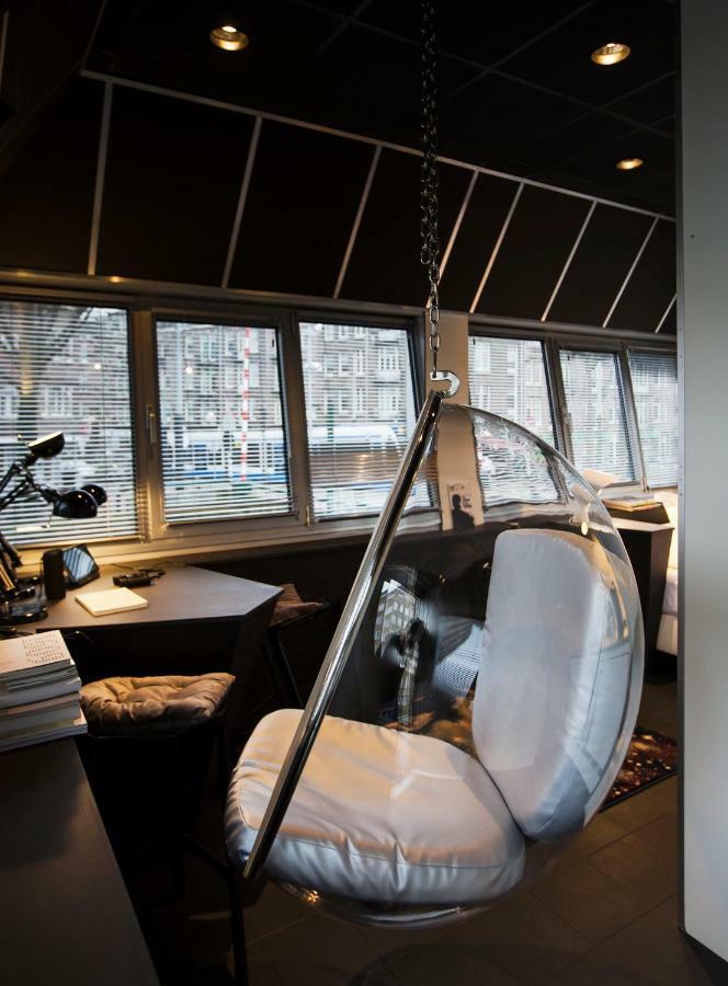 Sweets - Wiegbrug Amsterdam