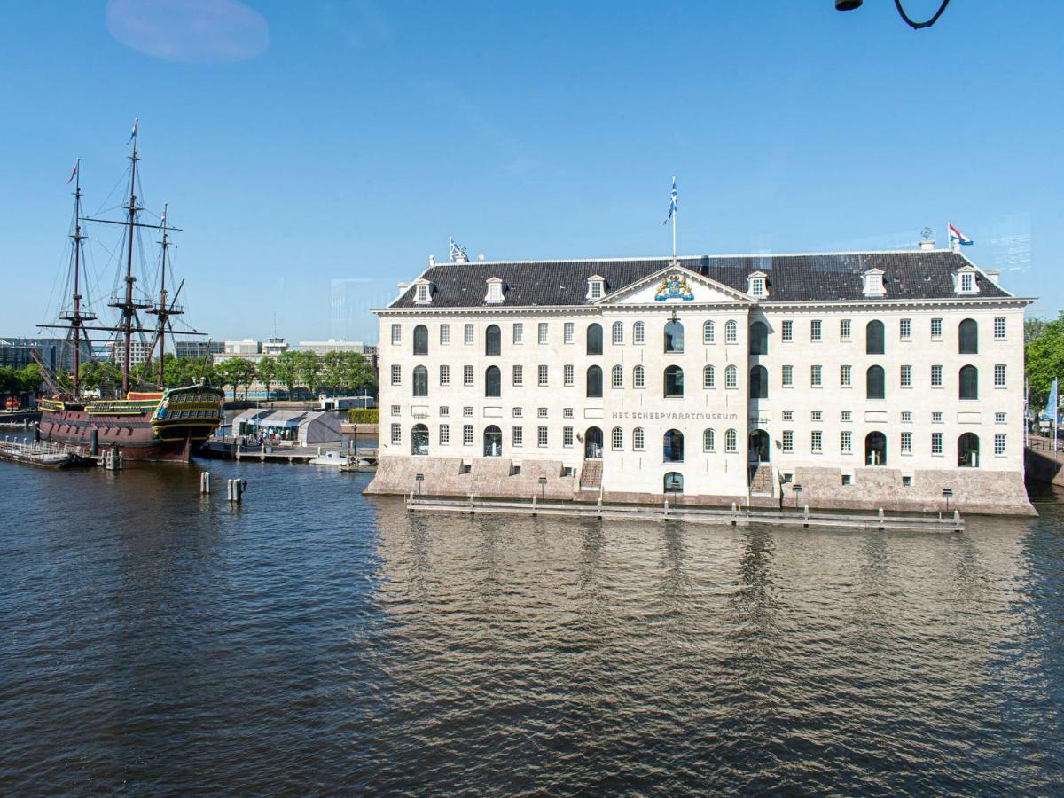 Sweets - Kortjewantsbrug Amsterdam