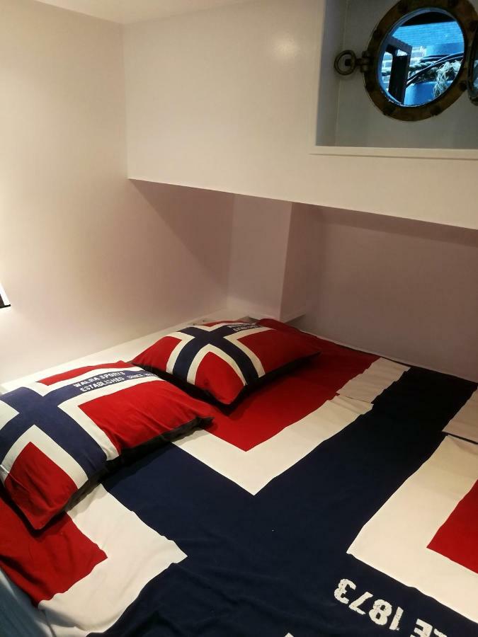 Houseboat Rose Apartamento *