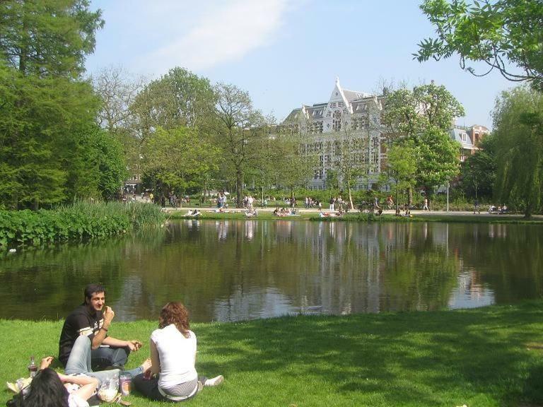 Amazing With Private Garden On Great Location Amsterdam