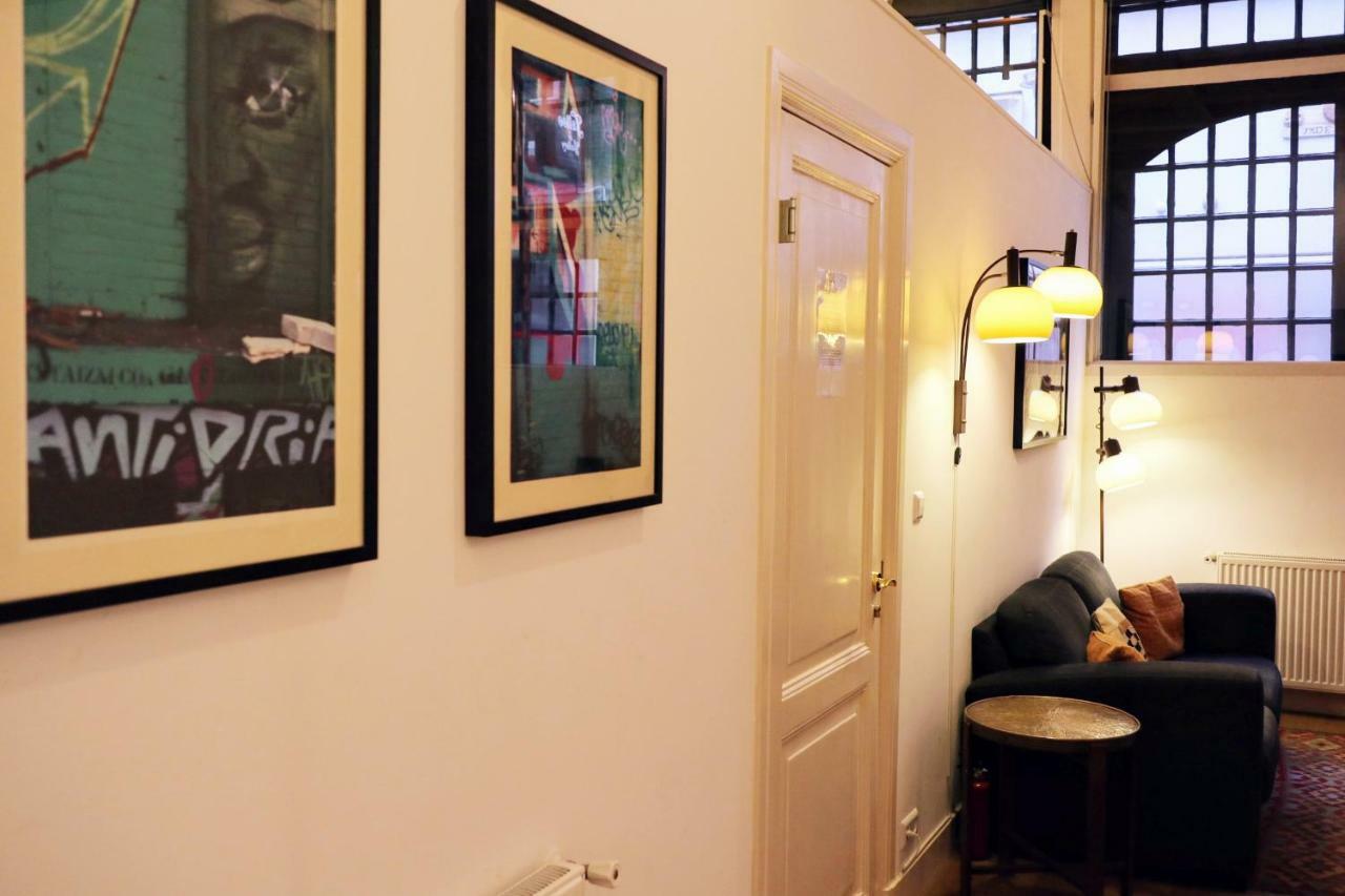 Dam Square Bed & Breakfast Amsterdam
