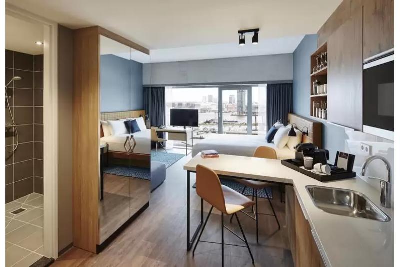 By Marriott Houthavens 4* Amesterdão