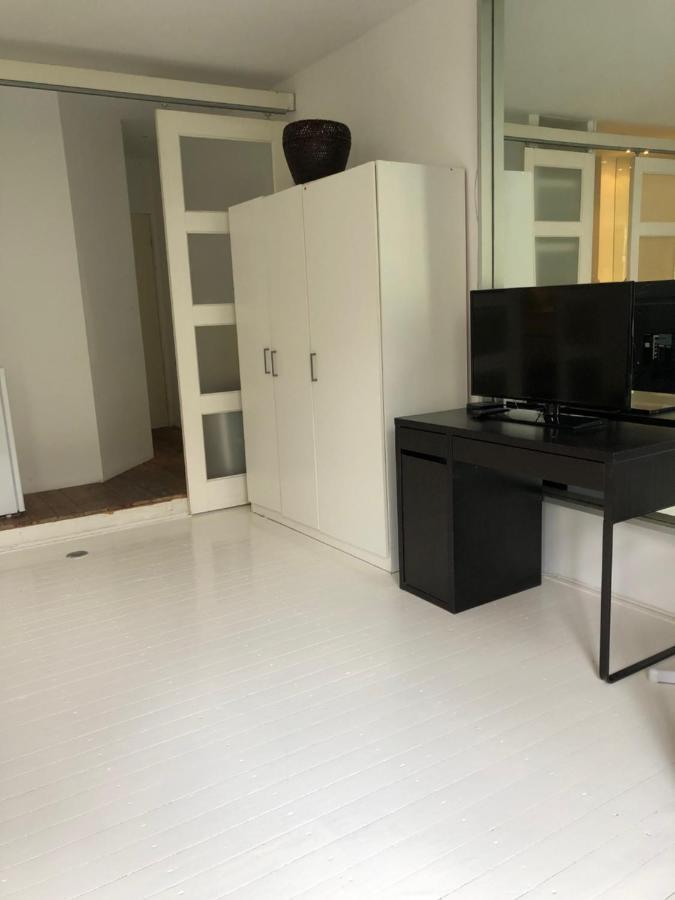Amsliving Bed & Breakfast Amsterdam